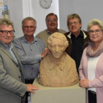 ek web home news teaser02